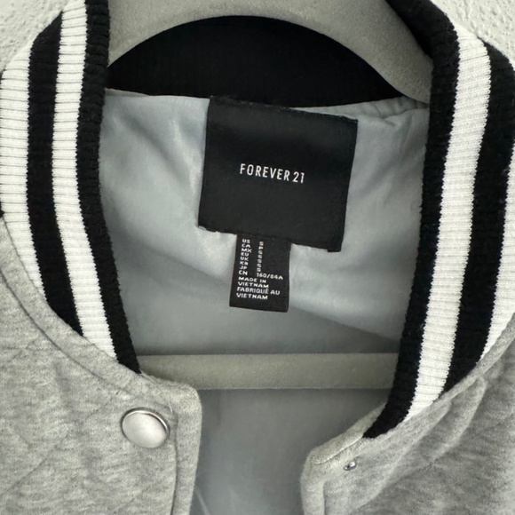 Forever 21 Quilted Baseball or Varsity Style Jacket - Picture 3 of 4